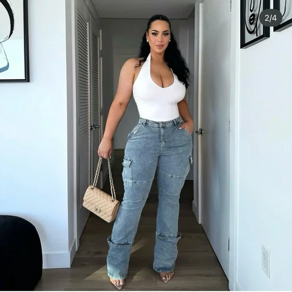 Stylish Blue Women's Jeans - Picture 1 of 4